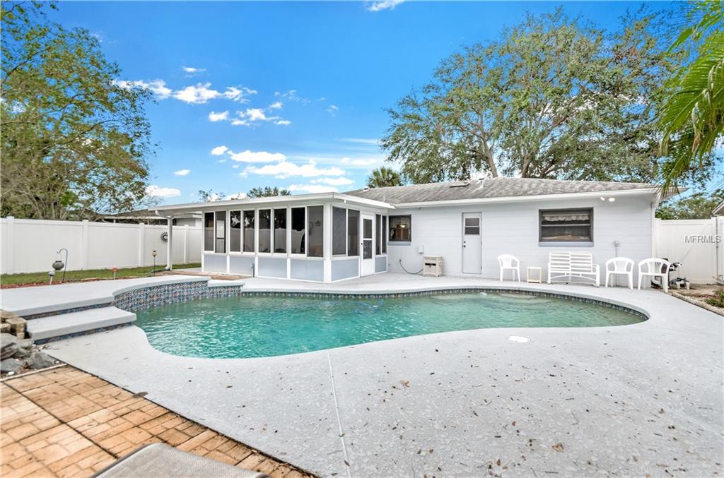 425 LOUISIANA AVENUE, SAINT CLOUD, Florida 34769, 3 Bedrooms Bedrooms, 7 Rooms Rooms,2 BathroomsBathrooms,Residential,For sale,LOUISIANA,S4852917