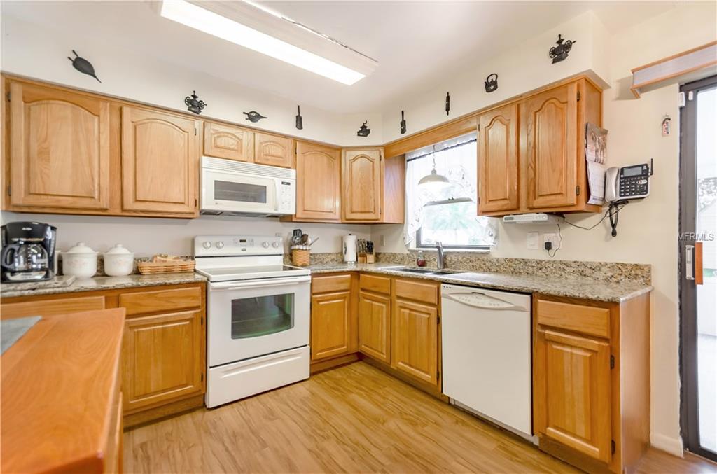 425 LOUISIANA AVENUE, SAINT CLOUD, Florida 34769, 3 Bedrooms Bedrooms, 7 Rooms Rooms,2 BathroomsBathrooms,Residential,For sale,LOUISIANA,S4852917