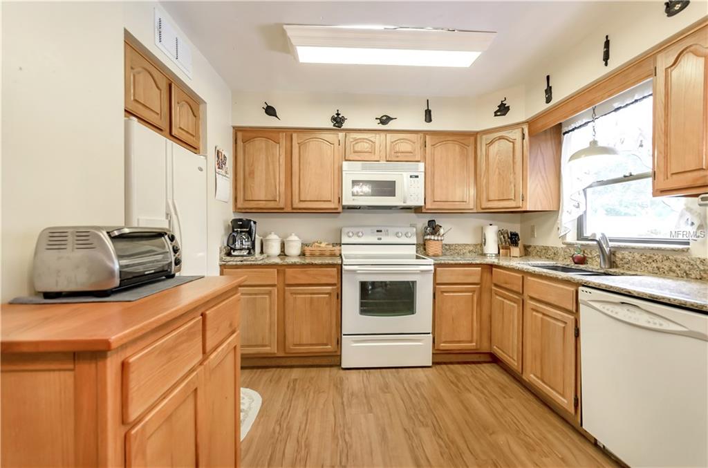 425 LOUISIANA AVENUE, SAINT CLOUD, Florida 34769, 3 Bedrooms Bedrooms, 7 Rooms Rooms,2 BathroomsBathrooms,Residential,For sale,LOUISIANA,S4852917