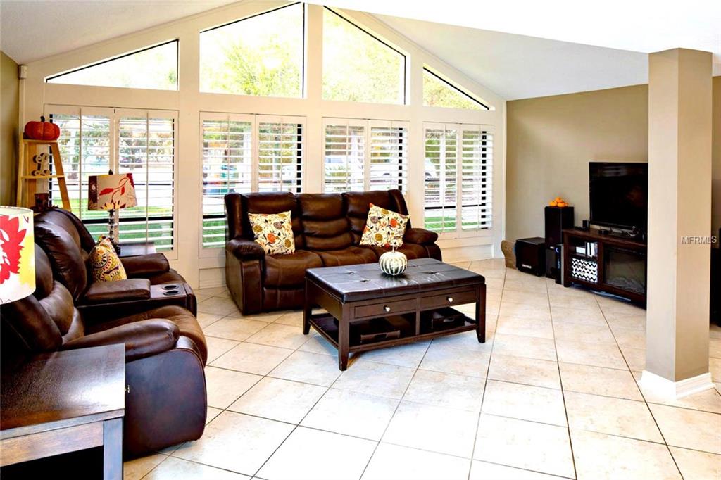 2815 FOX SQUIRREL DRIVE, PALM HARBOR, Florida 34684, 5 Bedrooms Bedrooms, 11 Rooms Rooms,3 BathroomsBathrooms,Residential,For sale,FOX SQUIRREL,U7838177