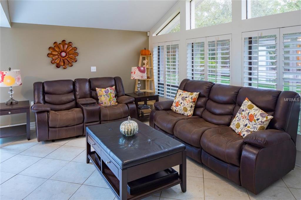 2815 FOX SQUIRREL DRIVE, PALM HARBOR, Florida 34684, 5 Bedrooms Bedrooms, 11 Rooms Rooms,3 BathroomsBathrooms,Residential,For sale,FOX SQUIRREL,U7838177