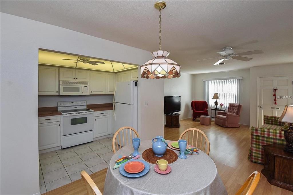 139 FIELD AVENUE E, VENICE, Florida 34285, 2 Bedrooms Bedrooms, 5 Rooms Rooms,1 BathroomBathrooms,Residential,For sale,FIELD,N5915558