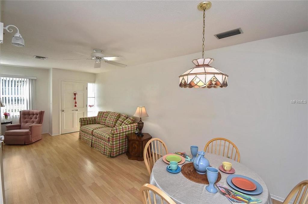 139 FIELD AVENUE E, VENICE, Florida 34285, 2 Bedrooms Bedrooms, 5 Rooms Rooms,1 BathroomBathrooms,Residential,For sale,FIELD,N5915558