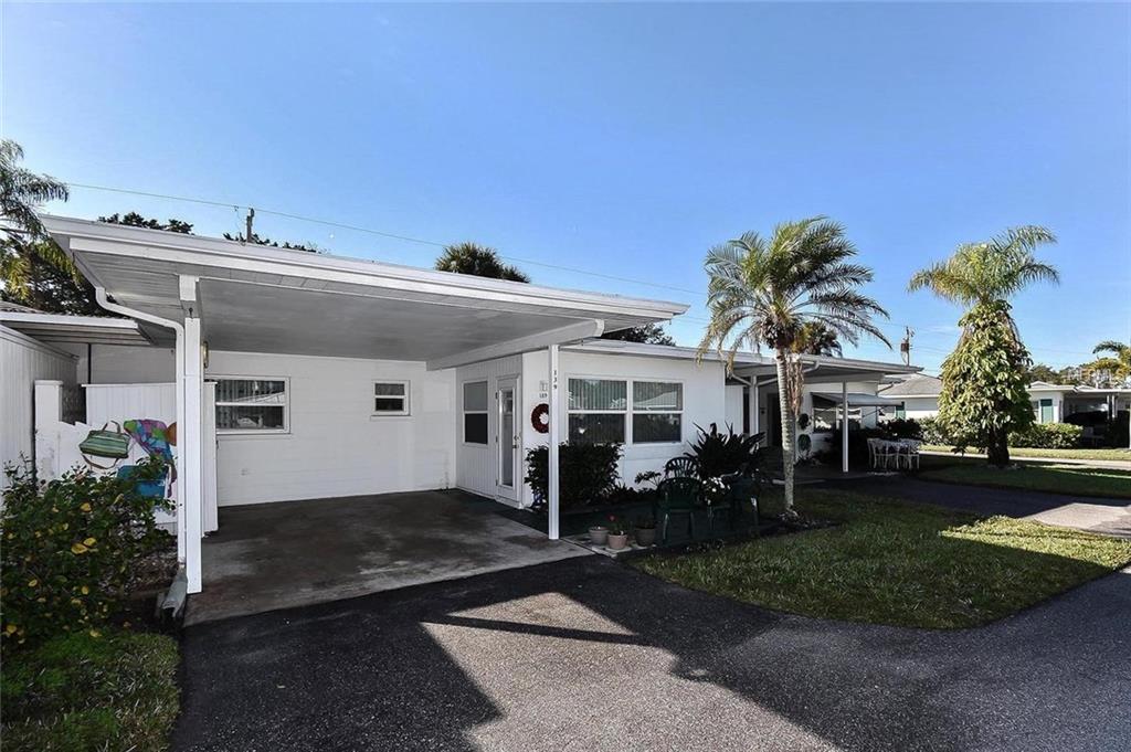 139 FIELD AVENUE E, VENICE, Florida 34285, 2 Bedrooms Bedrooms, 5 Rooms Rooms,1 BathroomBathrooms,Residential,For sale,FIELD,N5915558