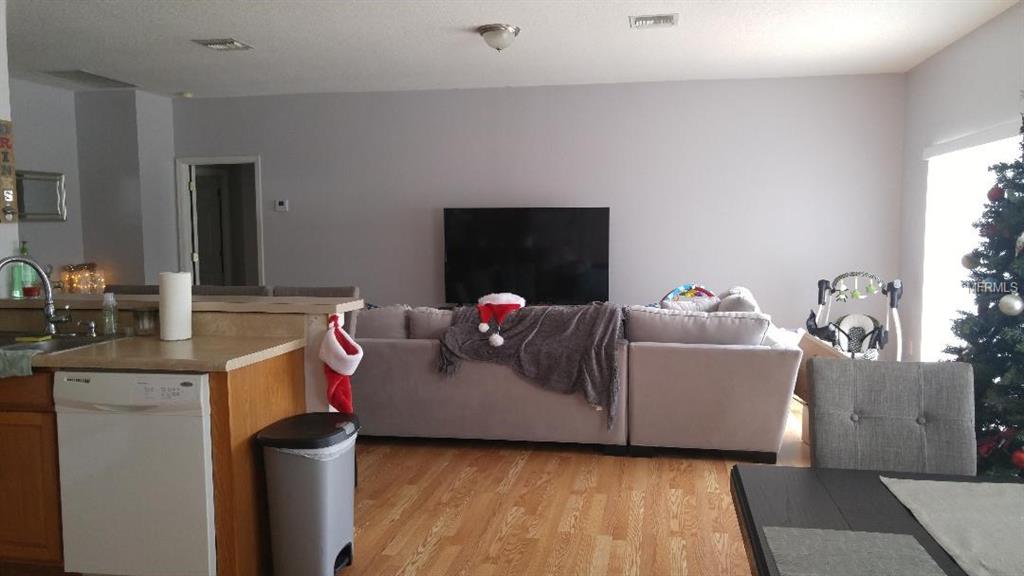 1542 HARRIER DRIVE, ORLANDO, Florida 32837, 3 Bedrooms Bedrooms, 6 Rooms Rooms,2 BathroomsBathrooms,Residential,For sale,HARRIER,O5554318