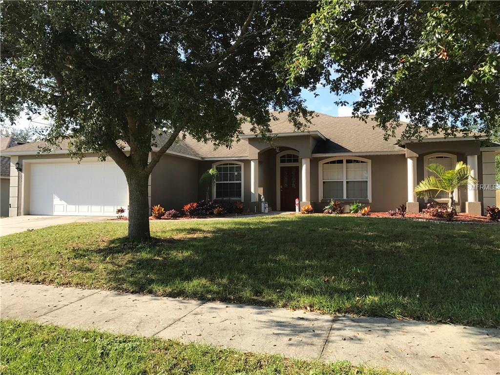 972 CORNELL AVENUE, CLERMONT, Florida 34711, 3 Bedrooms Bedrooms, 8 Rooms Rooms,2 BathroomsBathrooms,Residential,For sale,CORNELL,O5556546