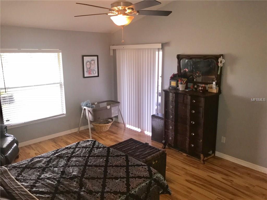 972 CORNELL AVENUE, CLERMONT, Florida 34711, 3 Bedrooms Bedrooms, 8 Rooms Rooms,2 BathroomsBathrooms,Residential,For sale,CORNELL,O5556546