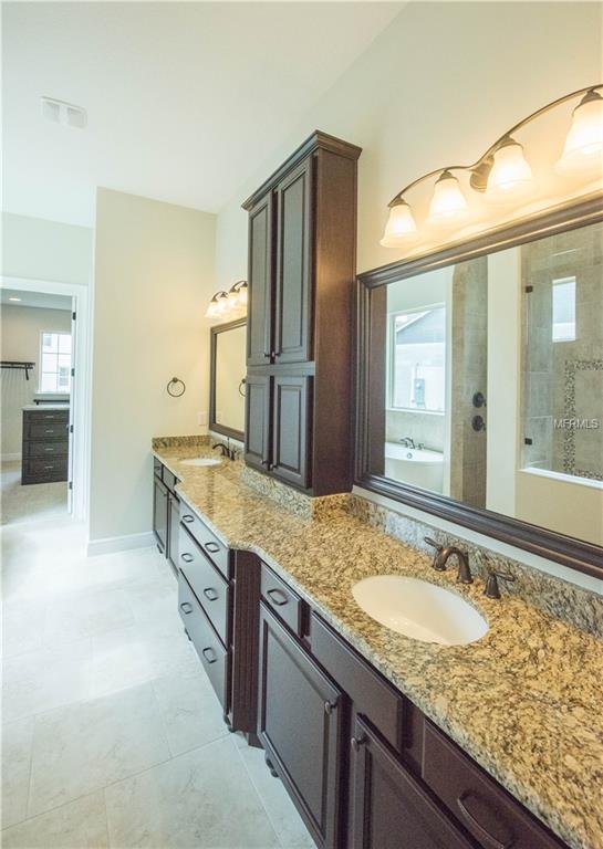 635 CANOPY ESTATES DRIVE, WINTER GARDEN, Florida 34787, 5 Bedrooms Bedrooms, 12 Rooms Rooms,5 BathroomsBathrooms,Residential,For sale,CANOPY ESTATES,O5557580