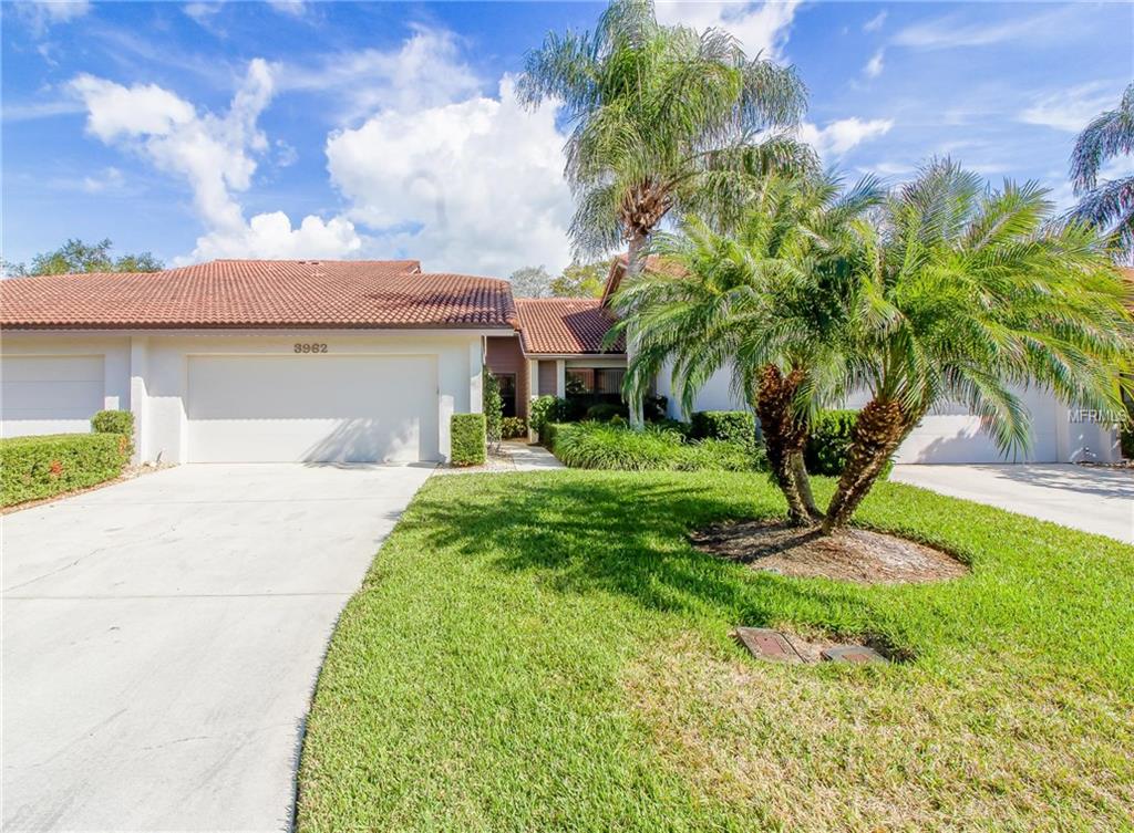 3962 WILSHIRE CIRCLE E, SARASOTA, Florida 34238, 3 Bedrooms Bedrooms, 6 Rooms Rooms,2 BathroomsBathrooms,Residential,For sale,WILSHIRE,A4207992