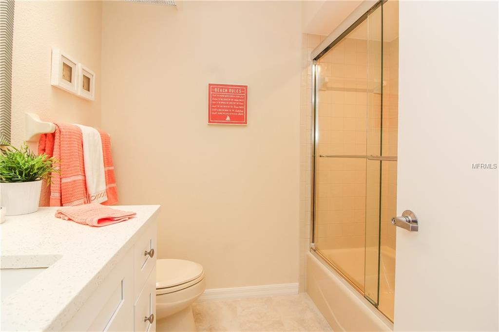 3962 WILSHIRE CIRCLE E, SARASOTA, Florida 34238, 3 Bedrooms Bedrooms, 6 Rooms Rooms,2 BathroomsBathrooms,Residential,For sale,WILSHIRE,A4207992