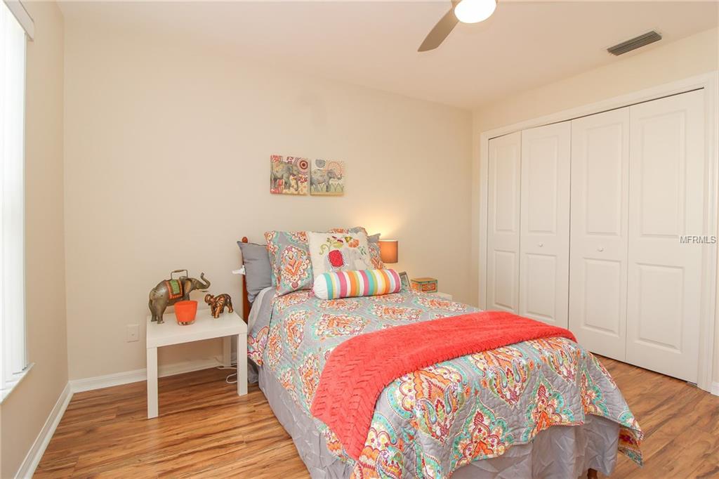 3962 WILSHIRE CIRCLE E, SARASOTA, Florida 34238, 3 Bedrooms Bedrooms, 6 Rooms Rooms,2 BathroomsBathrooms,Residential,For sale,WILSHIRE,A4207992