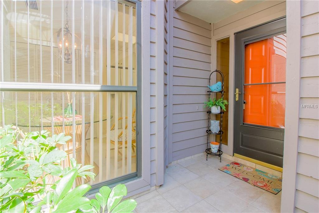 3962 WILSHIRE CIRCLE E, SARASOTA, Florida 34238, 3 Bedrooms Bedrooms, 6 Rooms Rooms,2 BathroomsBathrooms,Residential,For sale,WILSHIRE,A4207992