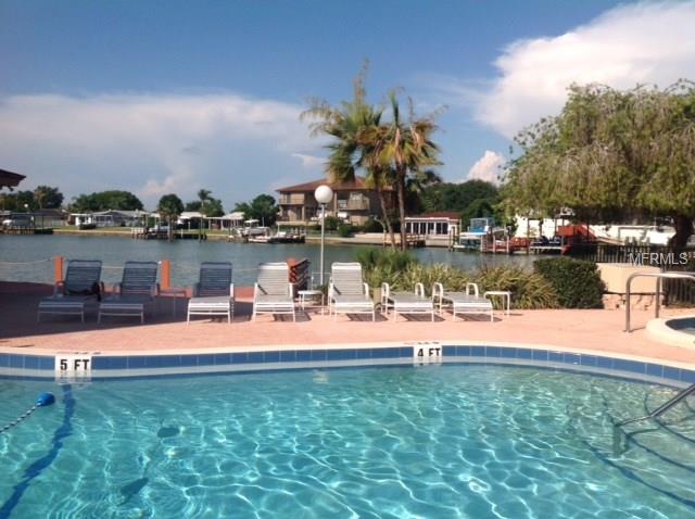 121 ISLAND WAY, CLEARWATER BEACH, Florida 33767, 1 Bedroom Bedrooms, 4 Rooms Rooms,1 BathroomBathrooms,Residential,For sale,ISLAND,U7845914