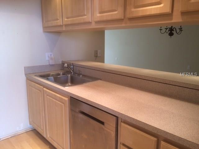 121 ISLAND WAY, CLEARWATER BEACH, Florida 33767, 1 Bedroom Bedrooms, 4 Rooms Rooms,1 BathroomBathrooms,Residential,For sale,ISLAND,U7845914