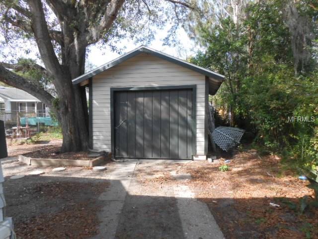 607 2ND STREET SE, WINTER HAVEN, Florida 33880, 3 Bedrooms Bedrooms, 3 Rooms Rooms,1 BathroomBathrooms,Residential,For sale,2ND,P4718960