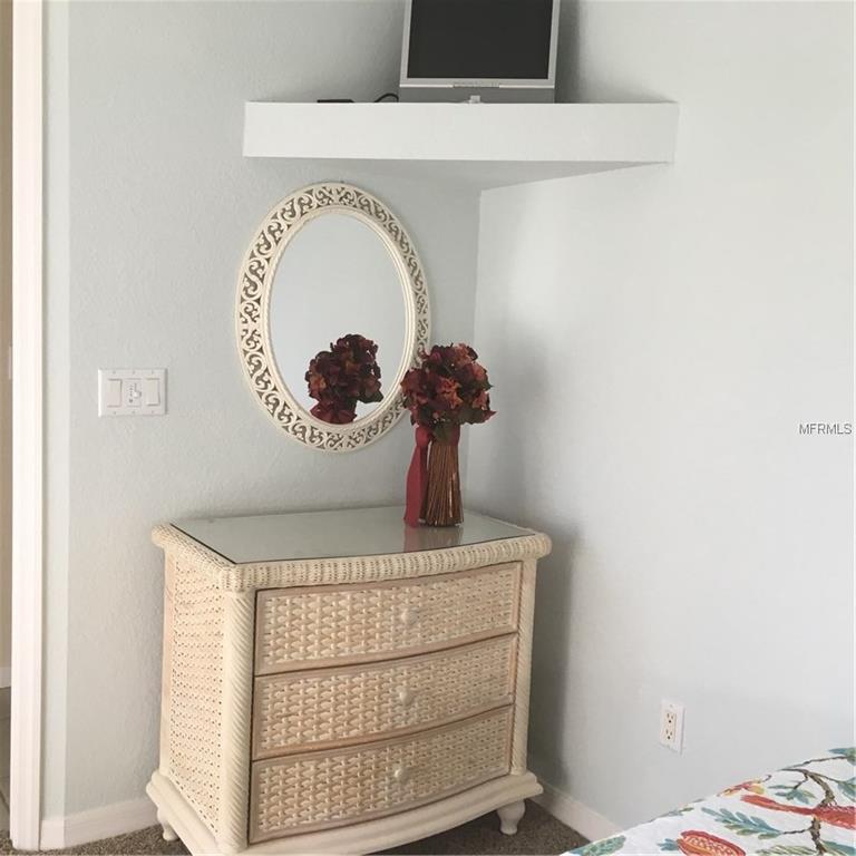 1954 OREGON TRAIL, ENGLEWOOD, Florida 34224, 2 Bedrooms Bedrooms, 6 Rooms Rooms,2 BathroomsBathrooms,Residential,For sale,OREGON,D5922983