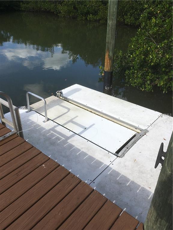 1954 OREGON TRAIL, ENGLEWOOD, Florida 34224, 2 Bedrooms Bedrooms, 6 Rooms Rooms,2 BathroomsBathrooms,Residential,For sale,OREGON,D5922983