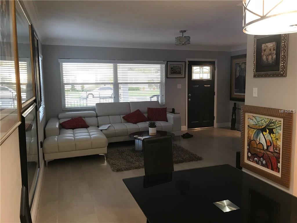 315 MADISON STREET S, ST PETERSBURG, Florida 33711, 2 Bedrooms Bedrooms, 5 Rooms Rooms,1 BathroomBathrooms,Residential,For sale,MADISON,T2928254