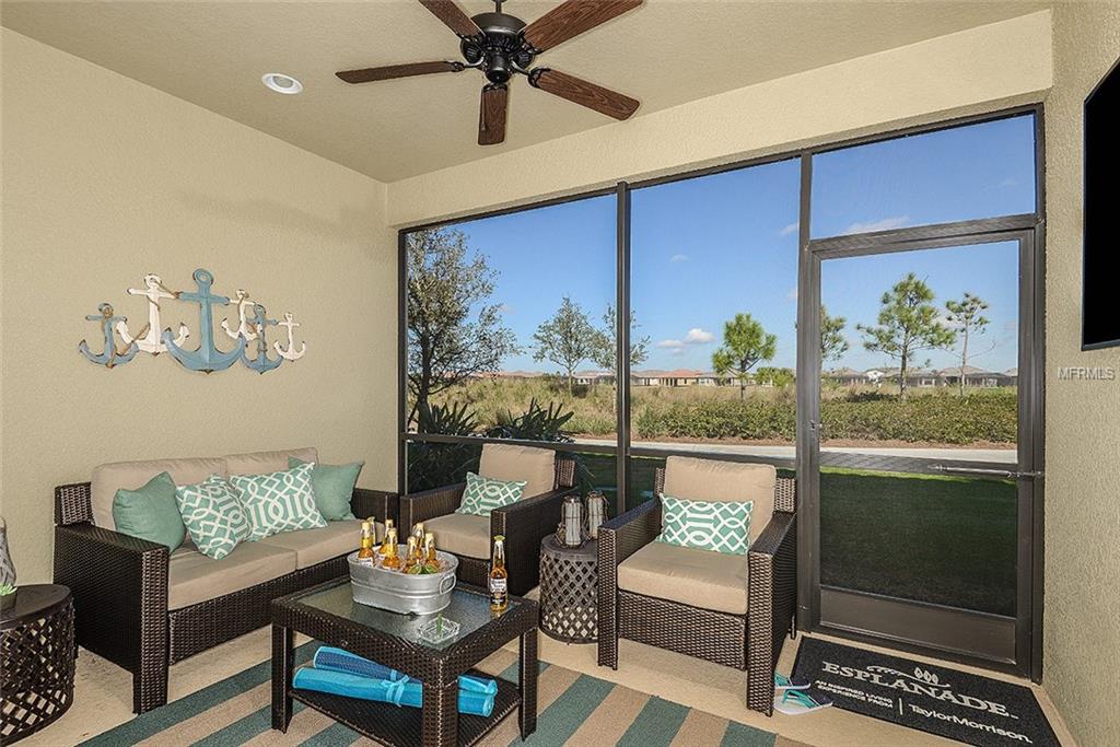 12660 SORRENTO WAY, BRADENTON, Florida 34211, 2 Bedrooms Bedrooms, 5 Rooms Rooms,2 BathroomsBathrooms,Residential,For sale,SORRENTO,A4209984