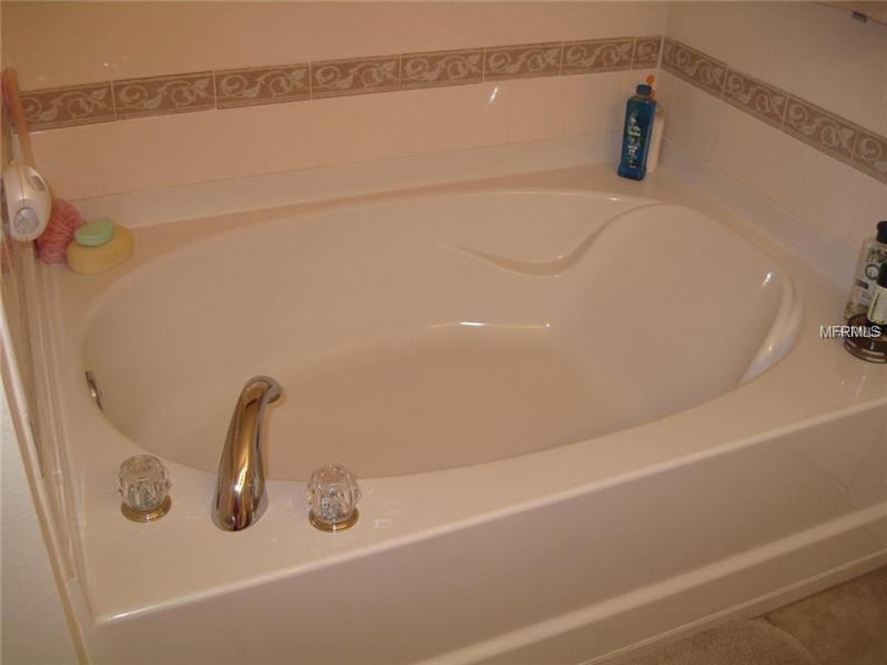 16916 SUNRISE VISTA DRIVE, CLERMONT, Florida 34714, 5 Bedrooms Bedrooms, 8 Rooms Rooms,3 BathroomsBathrooms,Residential,For sale,SUNRISE VISTA,S4857074