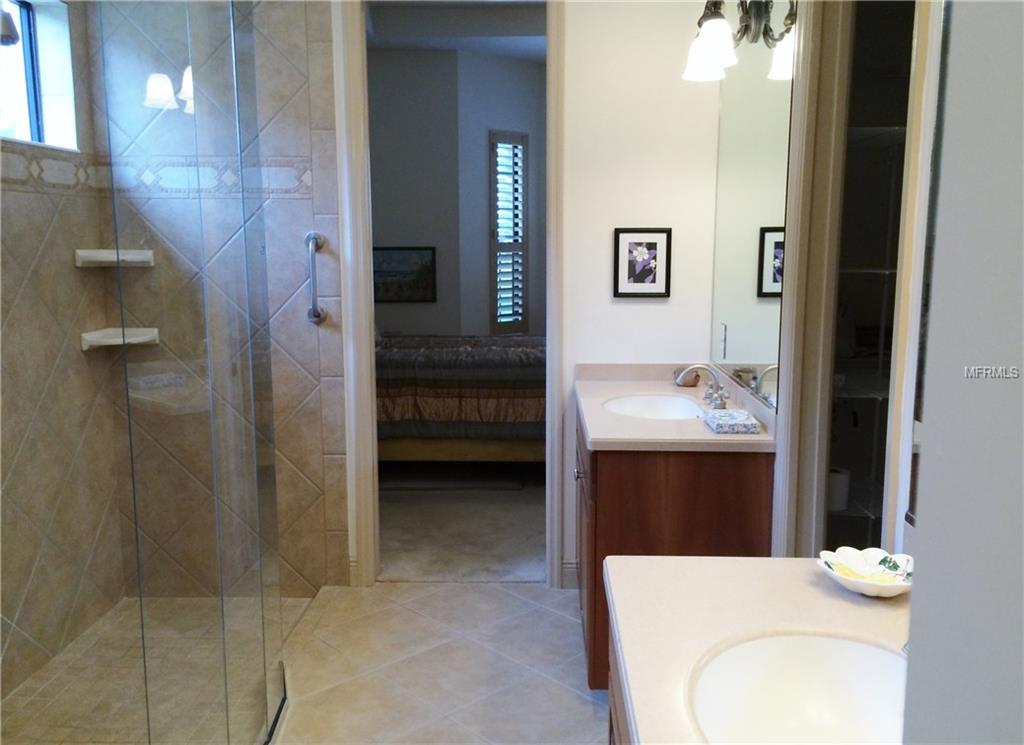 7219 PRESIDIO GLEN, LAKEWOOD RANCH, Florida 34202, 2 Bedrooms Bedrooms, 8 Rooms Rooms,2 BathroomsBathrooms,Residential,For sale,PRESIDIO,A4179584