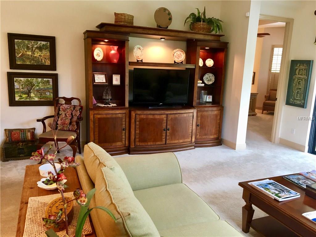 7219 PRESIDIO GLEN, LAKEWOOD RANCH, Florida 34202, 2 Bedrooms Bedrooms, 8 Rooms Rooms,2 BathroomsBathrooms,Residential,For sale,PRESIDIO,A4179584