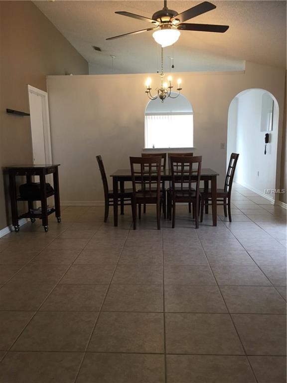 APOPKA, Florida 32712, 4 Bedrooms Bedrooms, 6 Rooms Rooms,2 BathroomsBathrooms,Residential,For sale,S4848770