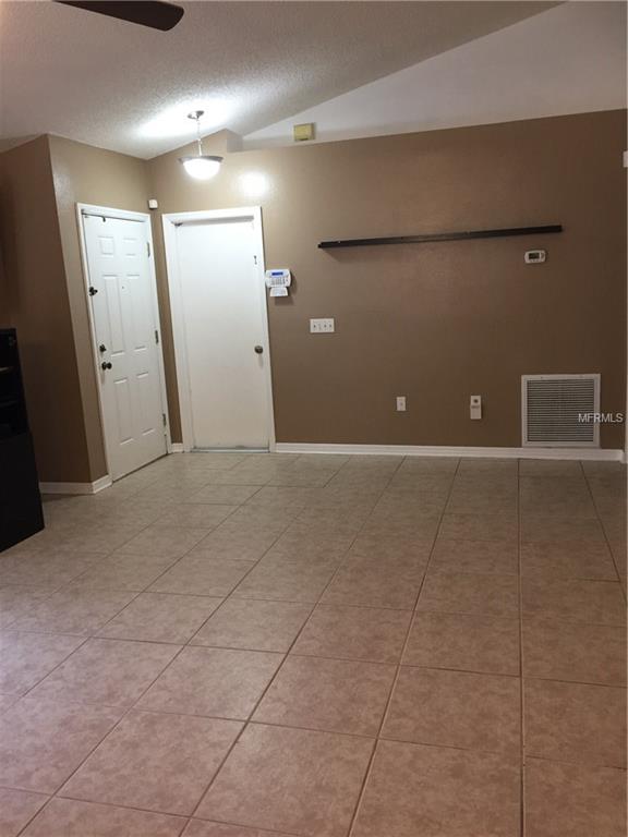 APOPKA, Florida 32712, 4 Bedrooms Bedrooms, 6 Rooms Rooms,2 BathroomsBathrooms,Residential,For sale,S4848770