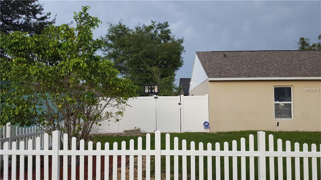 APOPKA, Florida 32712, 4 Bedrooms Bedrooms, 6 Rooms Rooms,2 BathroomsBathrooms,Residential,For sale,S4848770