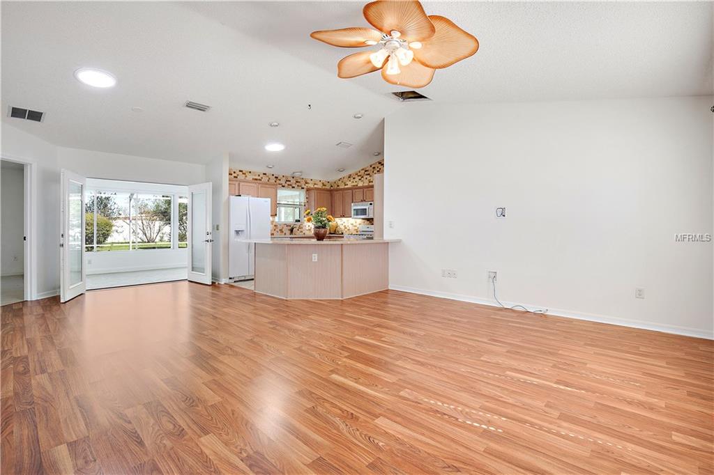 16886 SE 96TH CHAPELWOOD CIRCLE, THE VILLAGES, Florida 32162, 2 Bedrooms Bedrooms, 5 Rooms Rooms,2 BathroomsBathrooms,Residential,For sale,96TH CHAPELWOOD,G4848631