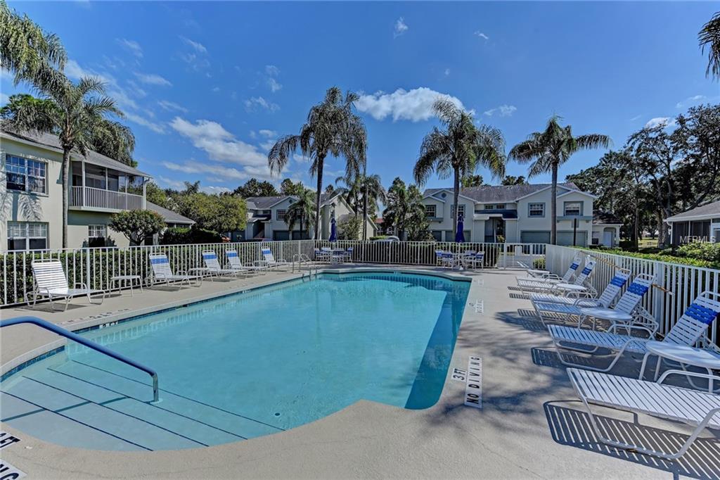 5422 FAIR OAKS STREET, BRADENTON, Florida 34203, 3 Bedrooms Bedrooms, 7 Rooms Rooms,2 BathroomsBathrooms,Residential,For sale,FAIR OAKS,A4201316