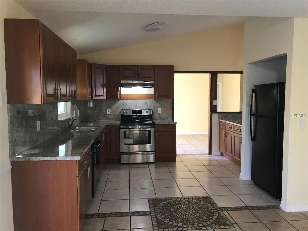 208 SIMS CIRCLE, PORT SAINT LUCIE, Florida 34984, 3 Bedrooms Bedrooms, 3 Rooms Rooms,2 BathroomsBathrooms,Residential,For sale,SIMS,A4202638