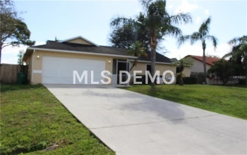 208 SIMS CIRCLE, PORT SAINT LUCIE, Florida 34984, 3 Bedrooms Bedrooms, 3 Rooms Rooms,2 BathroomsBathrooms,Residential,For sale,SIMS,A4202638