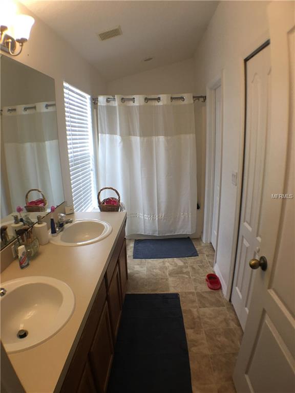 10934 DERRINGER DRIVE, ORLANDO, Florida 32829, 2 Bedrooms Bedrooms, 5 Rooms Rooms,2 BathroomsBathrooms,Residential,For sale,DERRINGER,O5550820