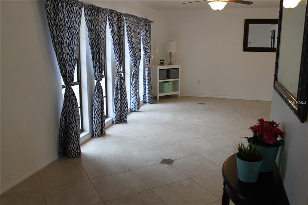 3018 SANDPIPER PLACE, CLEARWATER, Florida 33762, 3 Bedrooms Bedrooms, 7 Rooms Rooms,2 BathroomsBathrooms,Residential,For sale,SANDPIPER,U7841968