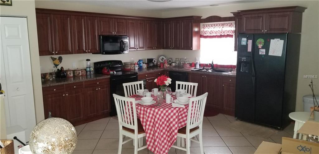 1506 17TH STREET E, BRADENTON, Florida 34208, 3 Bedrooms Bedrooms, 3 Rooms Rooms,2 BathroomsBathrooms,Residential,For sale,17TH,T2923353