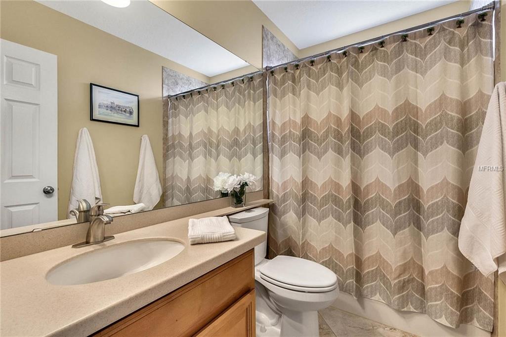 10406 SPARROW LANDING WAY, ORLANDO, Florida 32832, 4 Bedrooms Bedrooms, 13 Rooms Rooms,3 BathroomsBathrooms,Residential,For sale,SPARROW LANDING,O5557583