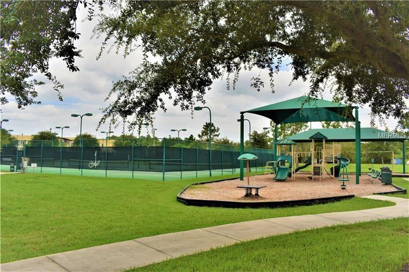 10406 SPARROW LANDING WAY, ORLANDO, Florida 32832, 4 Bedrooms Bedrooms, 13 Rooms Rooms,3 BathroomsBathrooms,Residential,For sale,SPARROW LANDING,O5557583