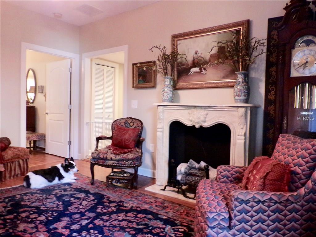 601 W EMMA STREET, TAMPA, Florida 33603, 3 Bedrooms Bedrooms, 11 Rooms Rooms,2 BathroomsBathrooms,Residential,For sale,EMMA,T2926847