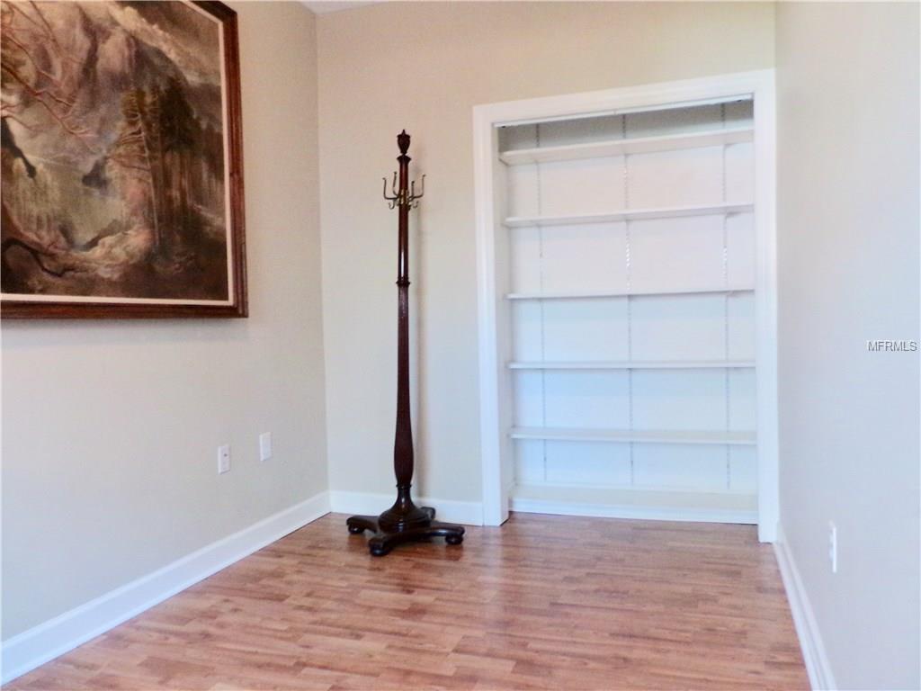 601 W EMMA STREET, TAMPA, Florida 33603, 3 Bedrooms Bedrooms, 11 Rooms Rooms,2 BathroomsBathrooms,Residential,For sale,EMMA,T2926847