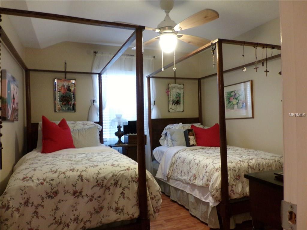 601 W EMMA STREET, TAMPA, Florida 33603, 3 Bedrooms Bedrooms, 11 Rooms Rooms,2 BathroomsBathrooms,Residential,For sale,EMMA,T2926847