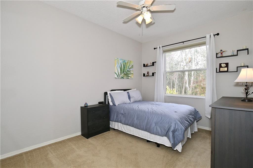 220 FAIRWAY POINTE CIRCLE, ORLANDO, Florida 32828, 4 Bedrooms Bedrooms, 9 Rooms Rooms,3 BathroomsBathrooms,Residential,For sale,FAIRWAY POINTE,O5561500