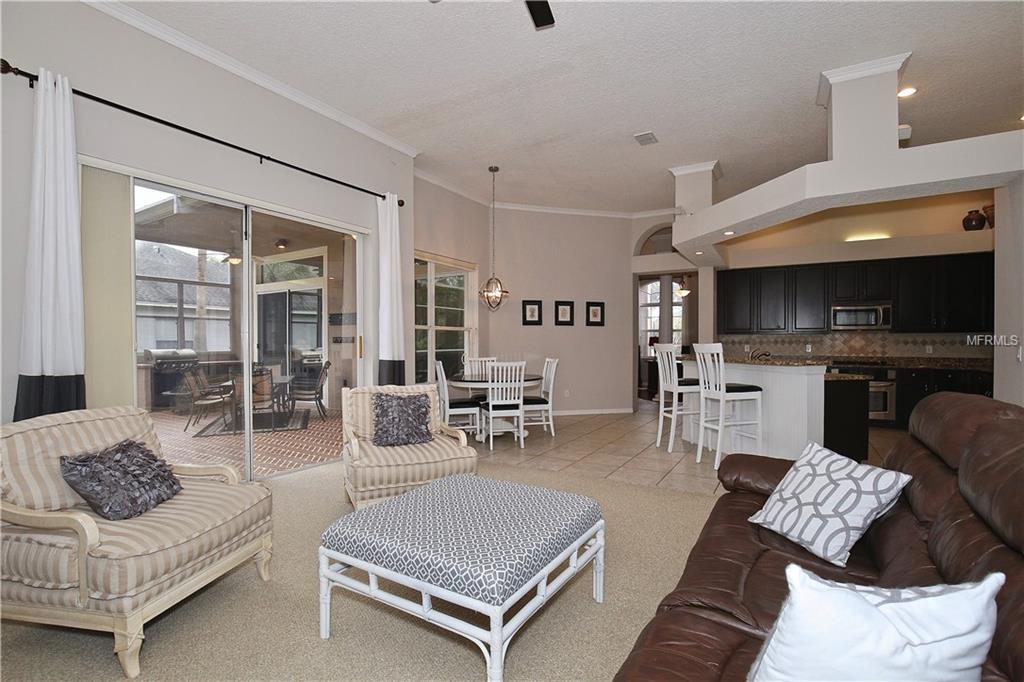 220 FAIRWAY POINTE CIRCLE, ORLANDO, Florida 32828, 4 Bedrooms Bedrooms, 9 Rooms Rooms,3 BathroomsBathrooms,Residential,For sale,FAIRWAY POINTE,O5561500