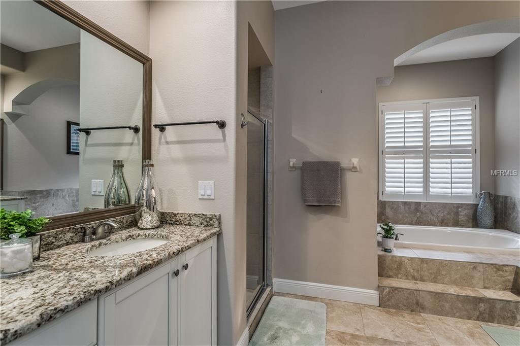 9809 EMERALD LINKS DRIVE, TAMPA, Florida 33626, 4 Bedrooms Bedrooms, 10 Rooms Rooms,3 BathroomsBathrooms,Residential,For sale,EMERALD LINKS,T2928386