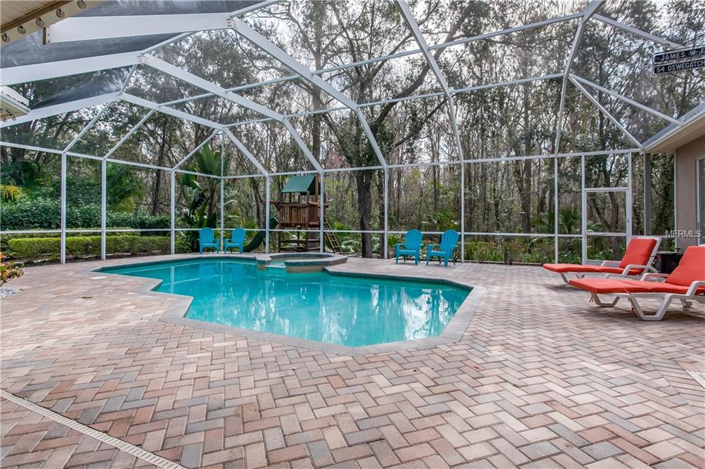 9809 EMERALD LINKS DRIVE, TAMPA, Florida 33626, 4 Bedrooms Bedrooms, 10 Rooms Rooms,3 BathroomsBathrooms,Residential,For sale,EMERALD LINKS,T2928386