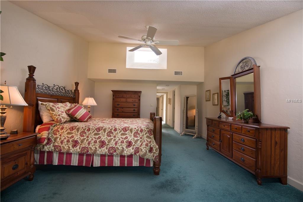 17 CANTERBURY DRIVE, HAINES CITY, Florida 33844, 2 Bedrooms Bedrooms, 6 Rooms Rooms,2 BathroomsBathrooms,Residential,For sale,CANTERBURY,O5561878