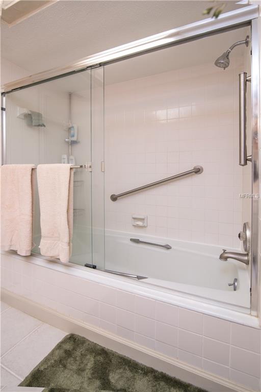 17 CANTERBURY DRIVE, HAINES CITY, Florida 33844, 2 Bedrooms Bedrooms, 6 Rooms Rooms,2 BathroomsBathrooms,Residential,For sale,CANTERBURY,O5561878