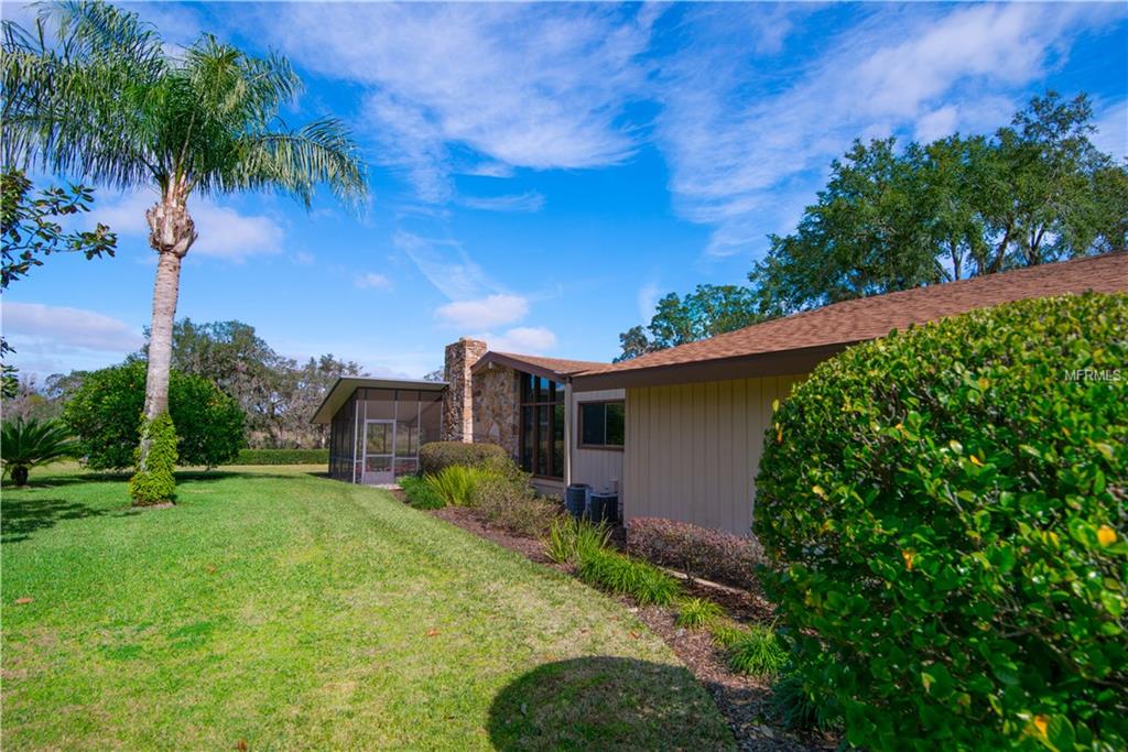 17 CANTERBURY DRIVE, HAINES CITY, Florida 33844, 2 Bedrooms Bedrooms, 6 Rooms Rooms,2 BathroomsBathrooms,Residential,For sale,CANTERBURY,O5561878