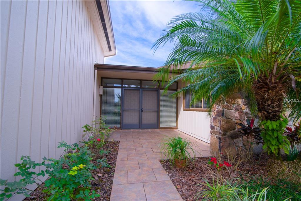 17 CANTERBURY DRIVE, HAINES CITY, Florida 33844, 2 Bedrooms Bedrooms, 6 Rooms Rooms,2 BathroomsBathrooms,Residential,For sale,CANTERBURY,O5561878