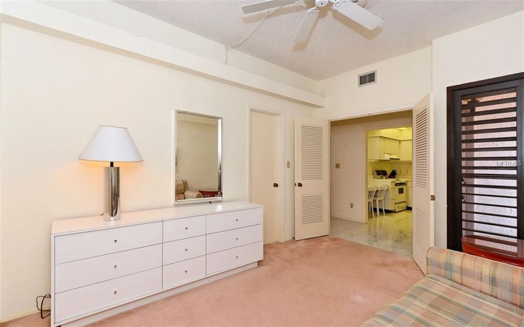 1945 GULF OF MEXICO DRIVE, LONGBOAT KEY, Florida 34228, 2 Bedrooms Bedrooms, 5 Rooms Rooms,2 BathroomsBathrooms,Residential,For sale,GULF OF MEXICO,A4210146